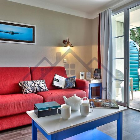 Localise - A06 - Entierement De Plain-Pied Avec Petite Vue Mer - Donnant Sur La Piscine Et Le Jardin - Wifi Inclus - Draps Inclus - Guilvinec Exterior photo