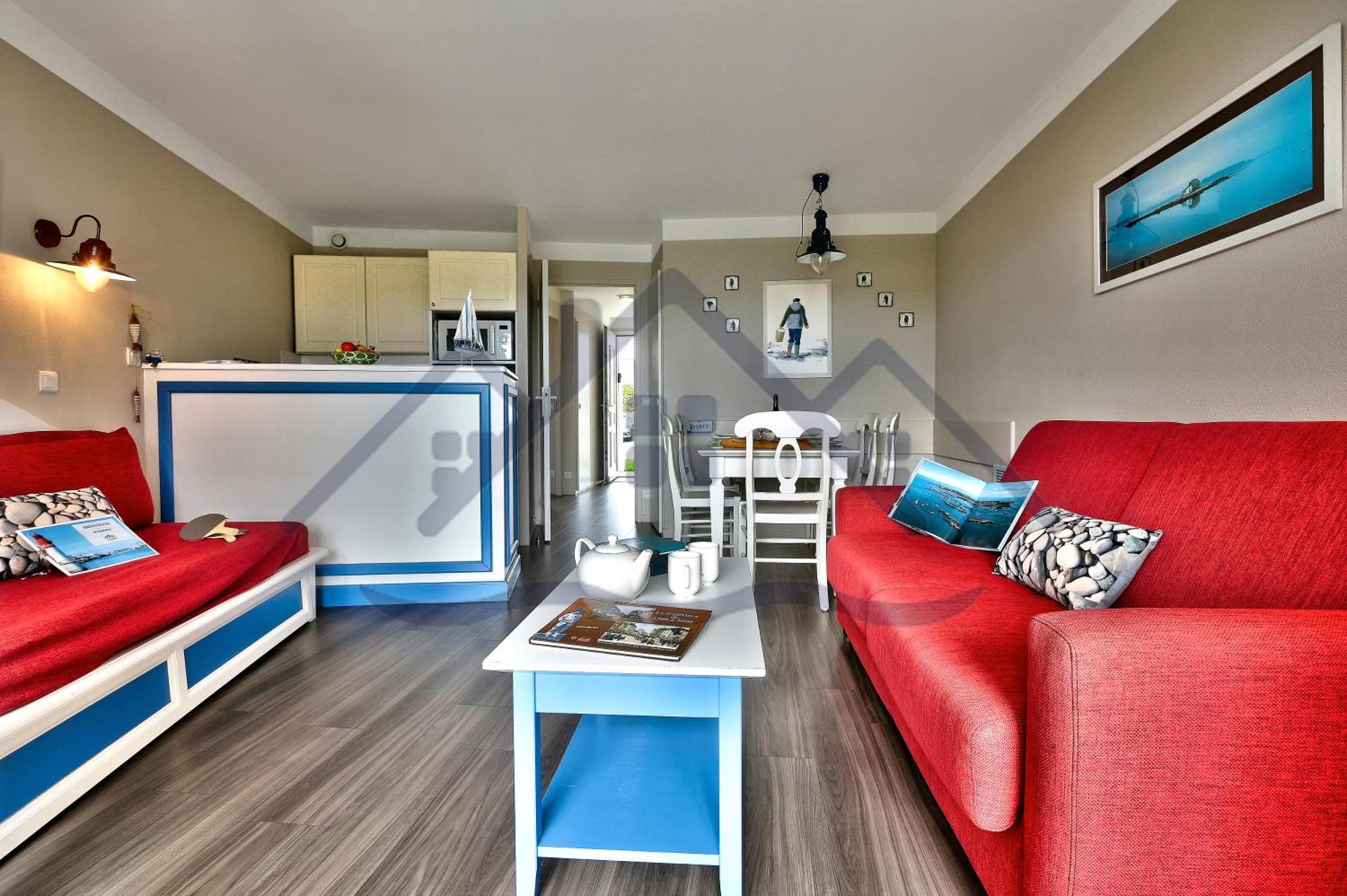 Localise - A06 - Entierement De Plain-Pied Avec Petite Vue Mer - Donnant Sur La Piscine Et Le Jardin - Wifi Inclus - Draps Inclus - Guilvinec Exterior photo