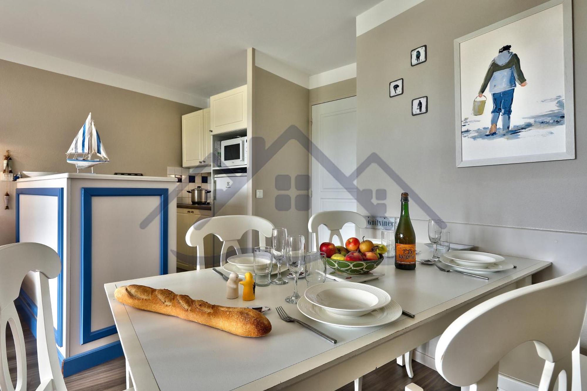 Localise - A06 - Entierement De Plain-Pied Avec Petite Vue Mer - Donnant Sur La Piscine Et Le Jardin - Wifi Inclus - Draps Inclus - Guilvinec Exterior photo