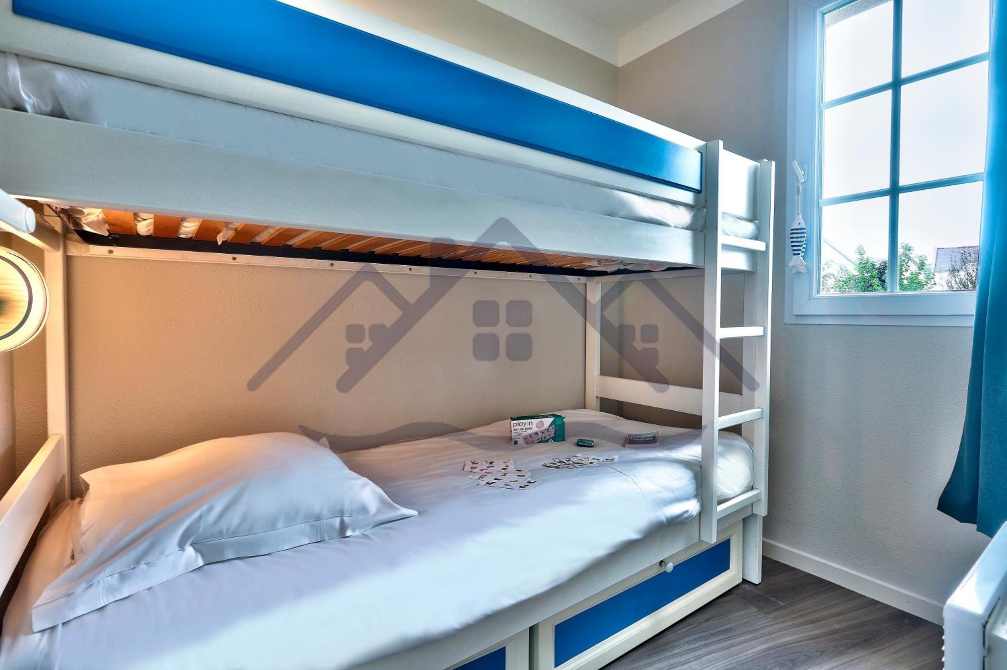 Localise - A06 - Entierement De Plain-Pied Avec Petite Vue Mer - Donnant Sur La Piscine Et Le Jardin - Wifi Inclus - Draps Inclus - Guilvinec Exterior photo